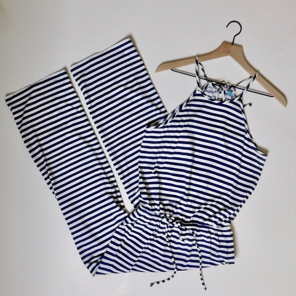 J McLaughlin Navy and White Jumpsuit - Picture 2 of 15